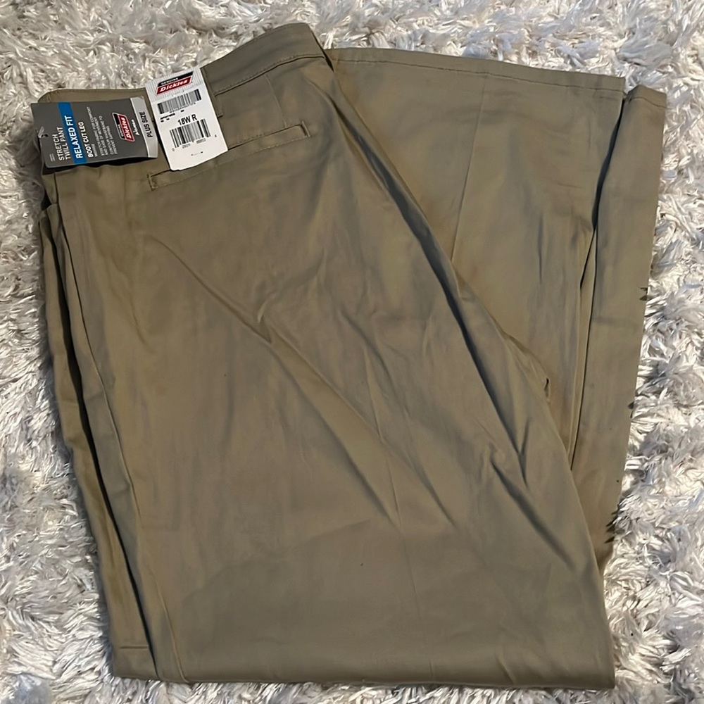 Dickies khakis